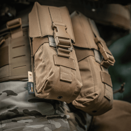 M-Tac Dobbelt Magasin Taske med Fastex Lukning til AR- og AK-magasiner, lavet af slidebestandigt Cordura 500D til militær og outdoor-brug