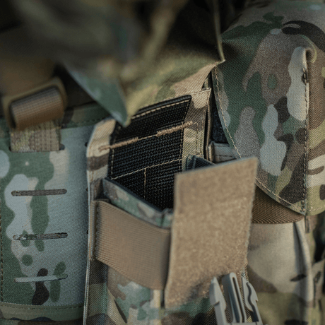 M-Tac Dobbelt Magasin Taske med Fastex Lukning i slidstærkt Cordura 500D, ideel til AR- og AK-seriens magasiner, militær og outdoor brug.