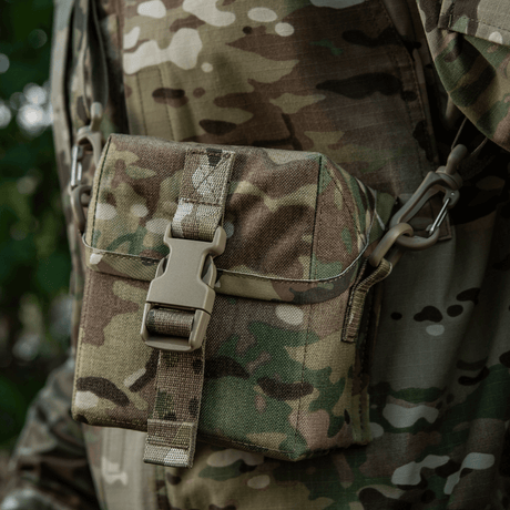 M-Tac Taske til Natkikkert PVS-14 camouflage taske for sikker opbevaring af natkikkerter og udstyr, med fastex-lukning og elastiske stropper.