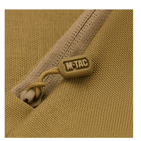 M-Tac Carry Sling Taske Elite Gen.IV med Velcro i kakhifarvet nylon med detaljeret lynlåstræk og robust syning, galleri position 1.