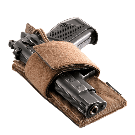 M-Tac CCW Hylster – Modulært Universal Hylster i kakhifarvet med velcro-hook og loop, designet til diskret bæring, galleri position 1.