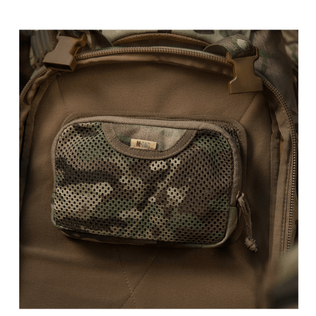 M-Tac Hook & Loop Utility Panel med modulært design og lynlåslomme i mesh i camouflage til indvendig organisering, galleri position 1.