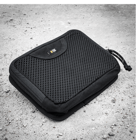 M-Tac Hook & Loop Utility Panel i modstandsdygtigt nylon med lynlåslomme og mesh, modulært design til indvendig opbevaring, galleri position 1.
