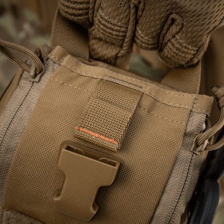 M-Tac Medical Pouch Elite Rip Off med håndtag til hurtig åbning, beige taske til taktisk førstehjælp, detaljeret visning