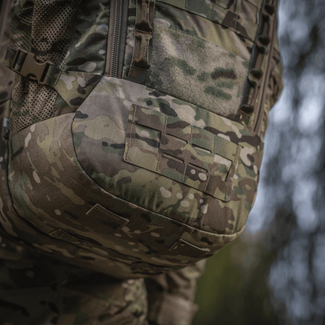 M-Tac Rygsæk Large Gen.IV Elite i camouflagedesign, fremstillet af Cordura 500D og Cordura 1000D for ekstra holdbarhed.