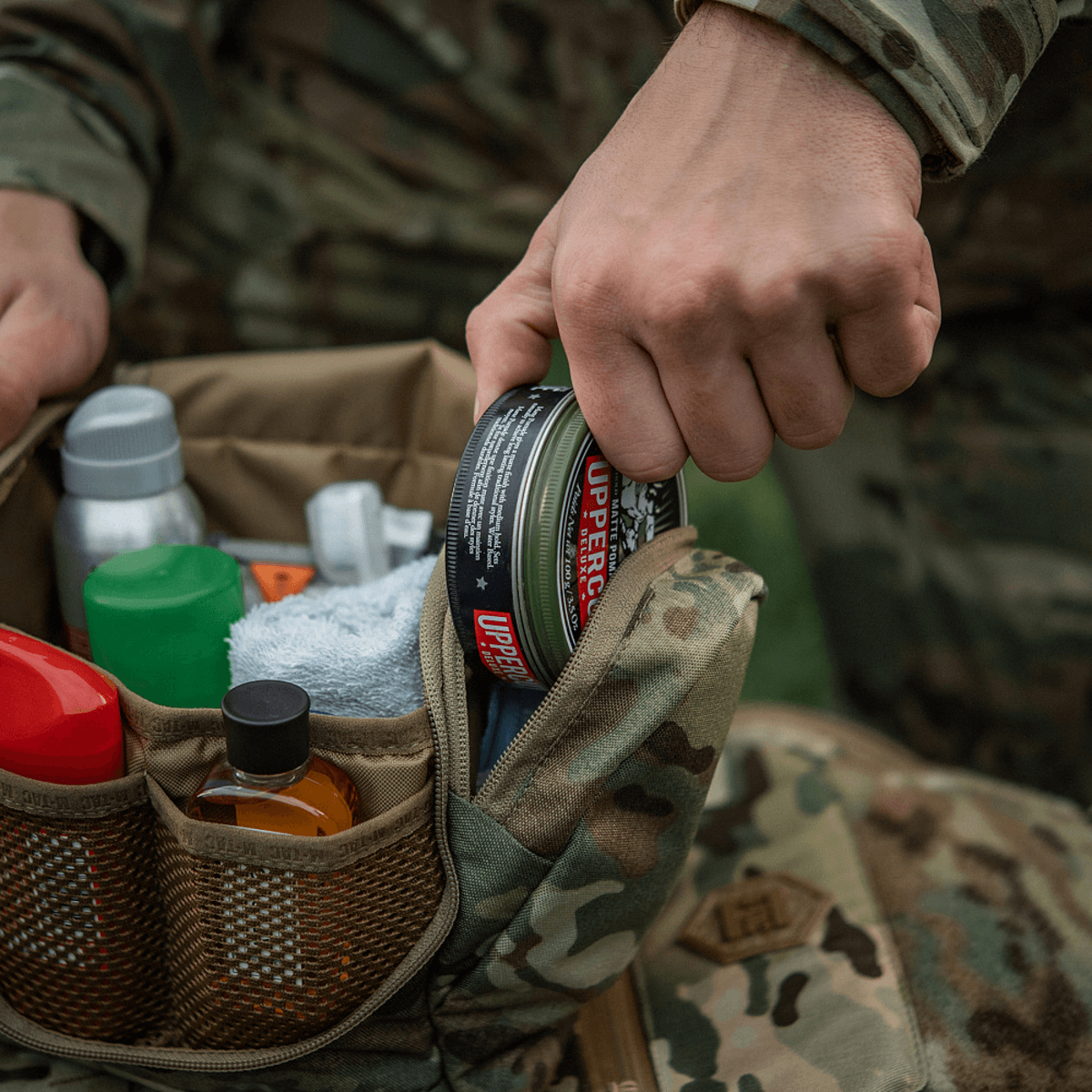 M-Tac Toilettaske Elite Gen.II bruges til opbevaring af forskellige hygiejneartikler i en kompakt designet rejsetaske.
