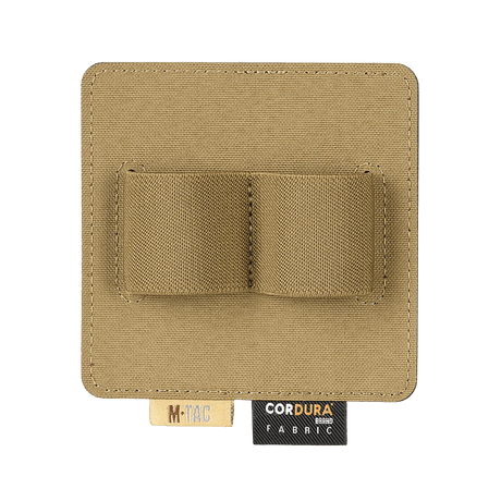 M-Tac Double Mag Pouch Hook Backed Magazine i beige til to pistolmagasiner, kan fastgøres med Velcro til tasker og rygsække.