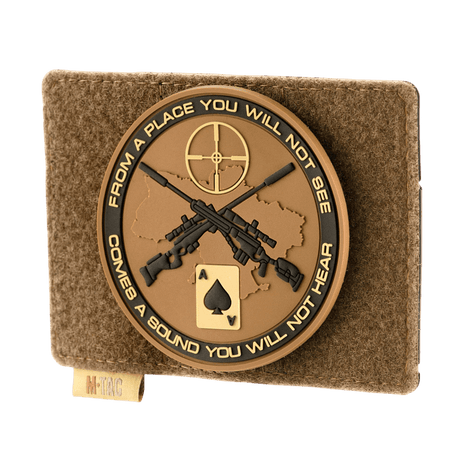M-Tac Taktisk Morale Patch Display Board Hook og Loop Molle 120x85 med plastbase og patch fastgørelse