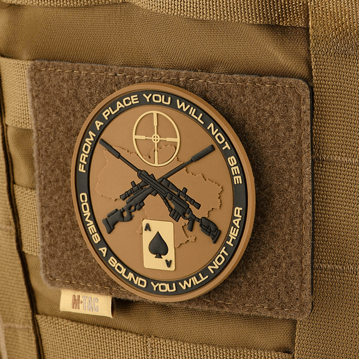M-Tac Taktisk Morale Patch Display Board Hook og Loop Molle 120x85 med stimulerende patch og MOLLE-system fastgjort
