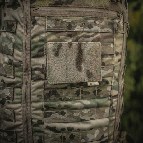 M-Tac Panel til Patches på MOLLE 120x85. MOLLE-fastgørelse med hook & loop til patches og ID, plastbase for stabilitet. Mål: 120x85 mm.