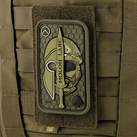 M-Tac Panel til Patches på MOLLE 80x135 fastgjort på MOLLE-system. Stabil plastbase og hook & loop overflade til patches. Mål: 80x135 mm.
