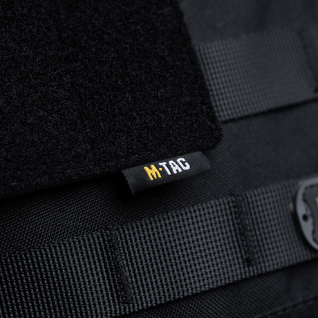 M-Tac Panel til Patches på MOLLE 80x135 med plastbase og hook & loop overflade til patches og ID på MOLLE-systemer.