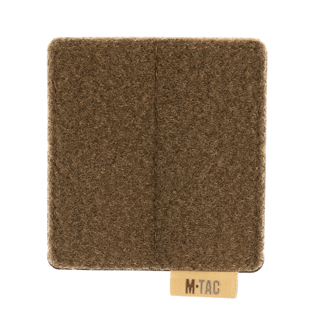 M-Tac Panel til Patches på MOLLE 80x85 med hook & loop overflade og plastbase, perfekt til MOLLE-systemer.