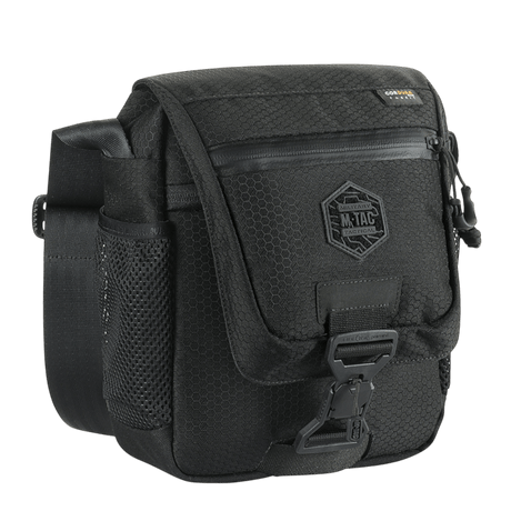 M-Tac Satellite Magnettaske Gen. II Elite Hex i sort Cordura Hex med magnetlukning, tablet-design og NIJ-certificering, galleri position 1.