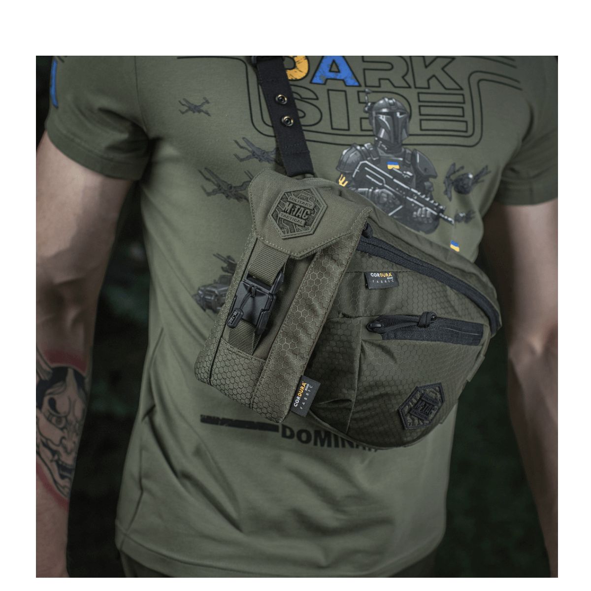 M-Tac Smartphone Lomme Elite Large Hex: stilfuldt og holdbart mobilcover af CORDURA HEX, ideel til smartphones op til 6,5 tommer.