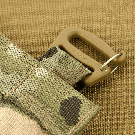 M-Tac Front Panel til Cuirass QRS med MIL-STD Woojin krog og camo-design, ideel til militærbrug med ekstra monteringsegenskaber.