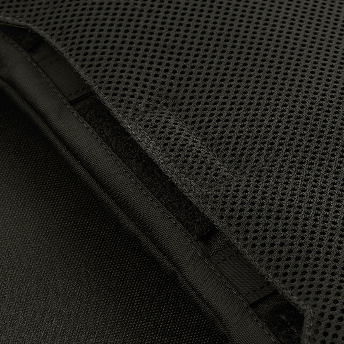 M-Tac Taktisk Håndvarmer Elite med blød mesh-bagside for komfort og ventilation i slidstærkt Cordura materiale.