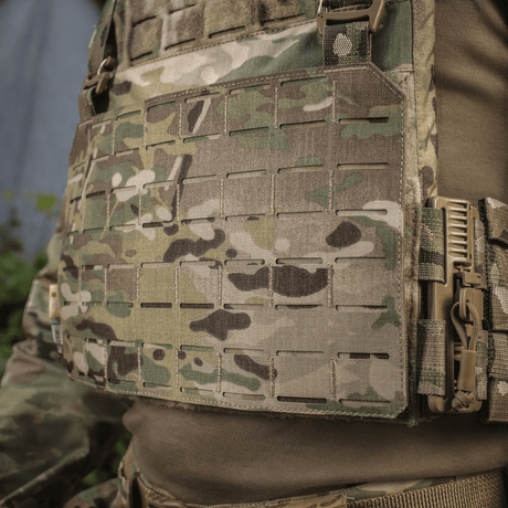 M-Tac Frontpanel til Plate Carrier Cuirass QRS XL i let Cordura 500D med NIJ-certificering, vist i galleri position 1 med camo mønster