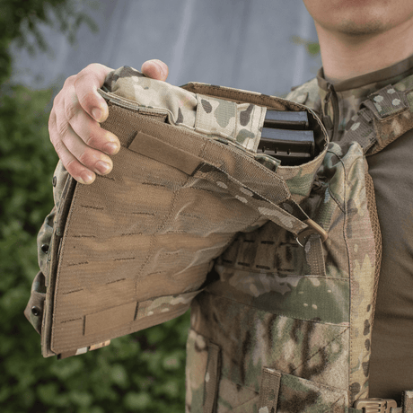 M-Tac Frontpanel til Plate Carrier Cuirass QRS XL i robust Cordura 500D med NIJ-certificering, vist åben i galleri position 1.