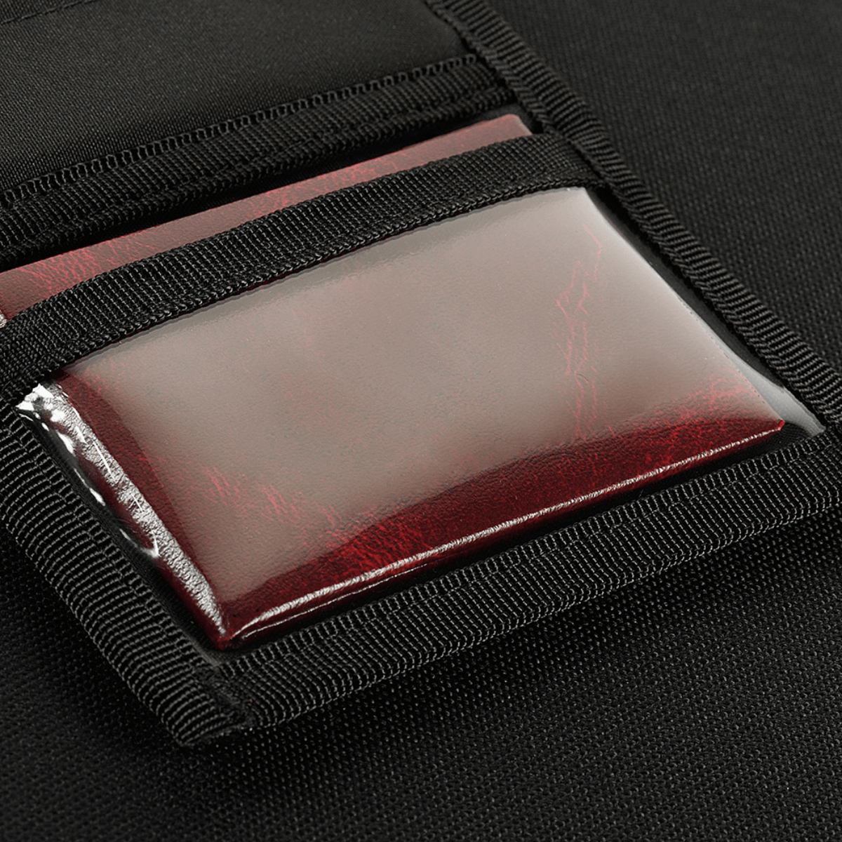 M‑Tac Pung Elite Gen.II Hex med en plastiklomme til dokumenter og holdbart design, fremstillet af Cordura Hex 1000D.