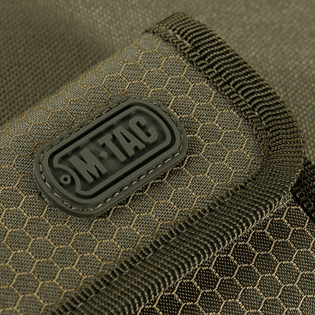 Nærbillede af M‑Tac Pung Elite Gen.II Hex i robust Cordura materiale med YKK lynlås, velegnet til opbevaring af kontanter og kort.
