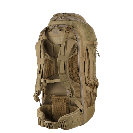 M-Tac Rygsæk Large Elite Hex Gen. IV i holdbart Cordura-materiale, stilfuldt og ergonomisk designet til bæring af våben.