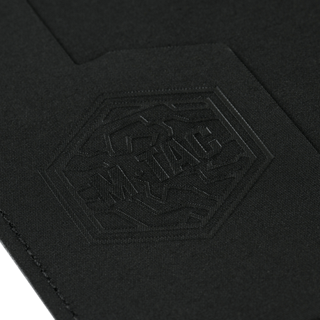 M‑Tac Pascover beskytter med stilet M‑Tac logo, holdbar polymerkomposit, passer til pas af 13,5 x 10 cm