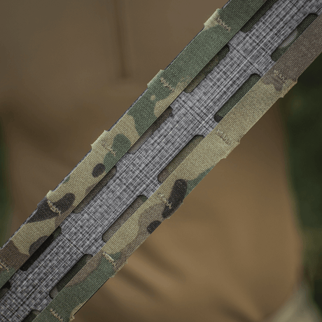 M-Tac Tiger Bælte Cobra Buckle i multicam med laserudskæringer til modulær fastgørelse, taktisk design, vist i galleri position 1.