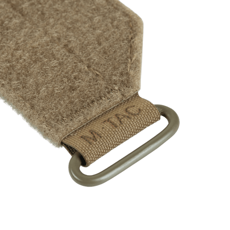 M-Tac Tiger Bælte Cobra Buckle detalje i slidstærkt materiale med stærk spændefunktion, vist i galleri position 1 tæt på mærke og strop.