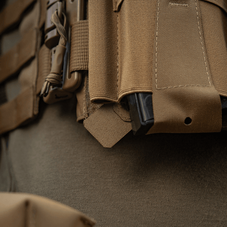M-Tac Frontpanel til Cuirass QRS Plate Carrier 3 Magasiner i elastisk holdbart materiale med NIJ-certificering, gallery position 1.