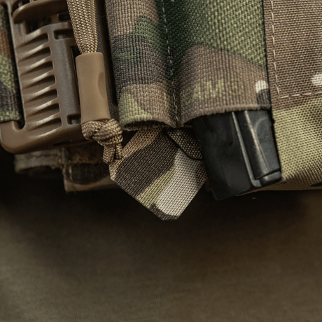 M-Tac Frontpanel til Cuirass QRS Plate Carrier 3 Magasiner i camouflage elastikbånd med NIJ-certificering, detalje galleri position 1.