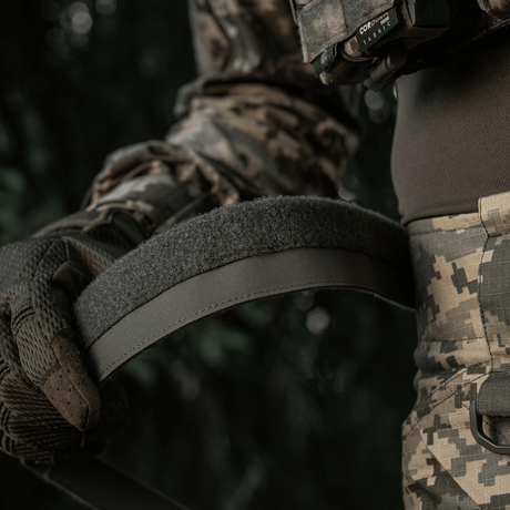 M-Tac Internal Tiger Bælte brugt til militært udstyr med Cordura 500D stof og velcro fastgøring. Perfekt til taktiske anvendelser.
