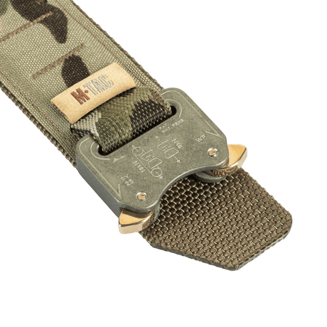 M-Tac Cobra Buckle Taktisk Bælte Laser Cut med AustriAlpin COBRA lås i camouflage design til militær og politi brug.