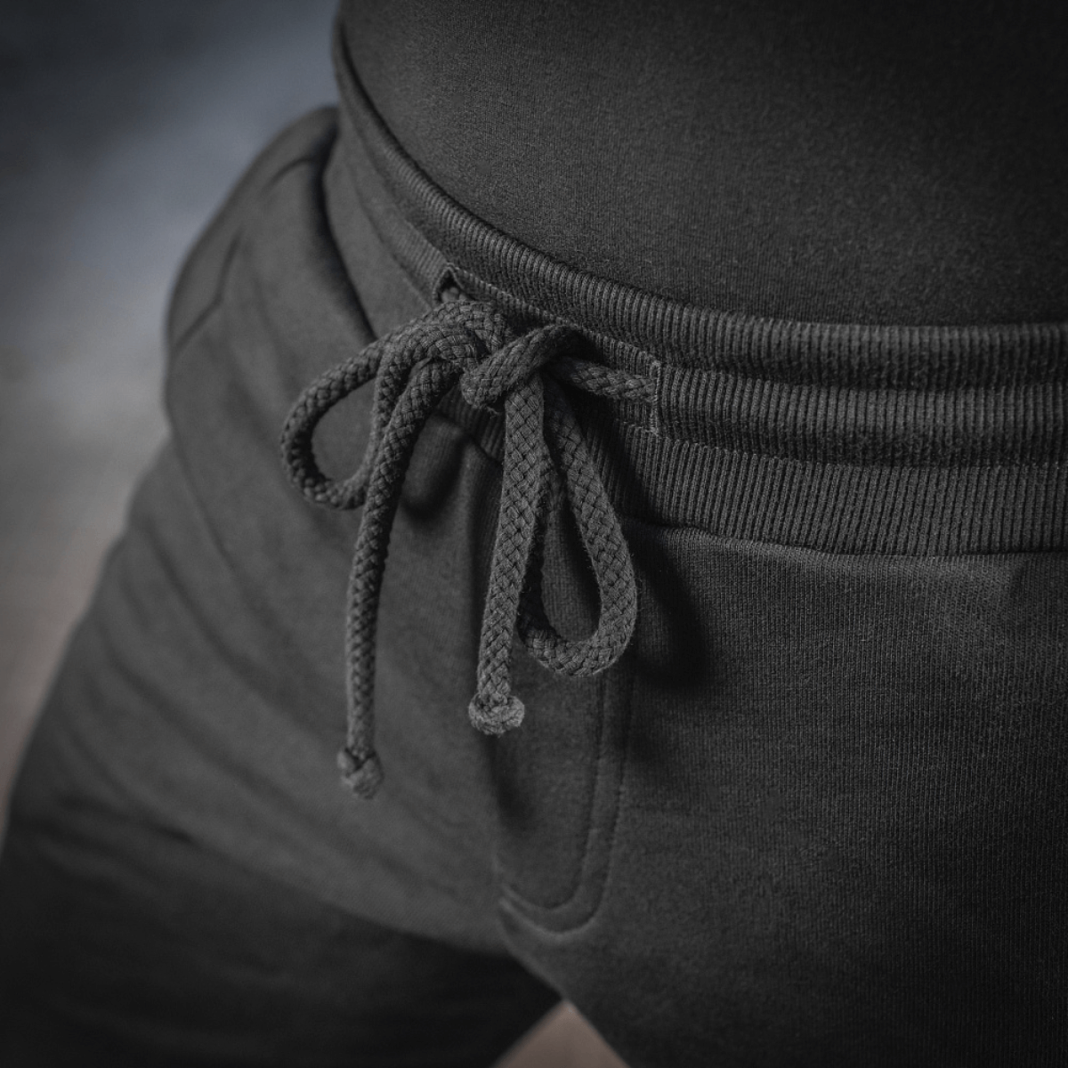 M-Tac Shorts Casual Fit Cotton med elastik i taljen og sidelommer for komfort og stil. Lavet af 100% bomuld, ideel til aktiv brug.