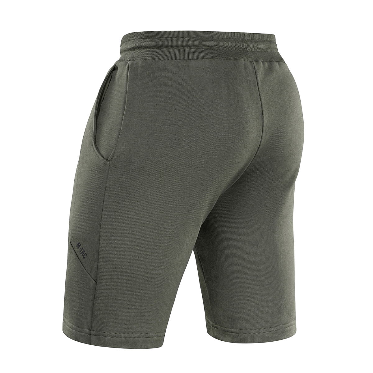 M-Tac Shorts Casual Fit Cotton i olivengrøn, set bagfra med sidelommer og elastik i taljen, perfekt til sommeraktiviteter.