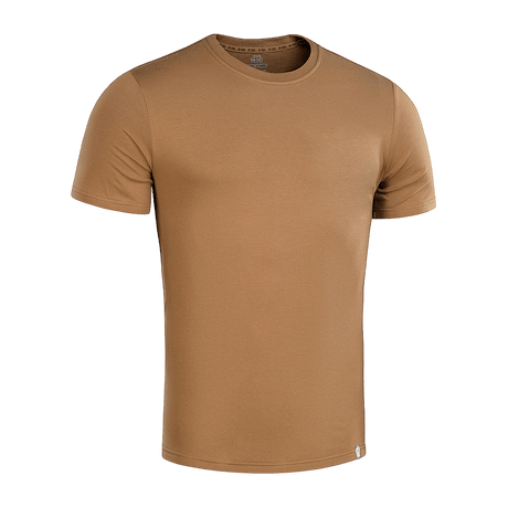 M-Tac T-shirt 93/7 Summer i brun, let og åndbar, perfekt til varme sommerdage og fremhævende silhuet med anatomisk snit.