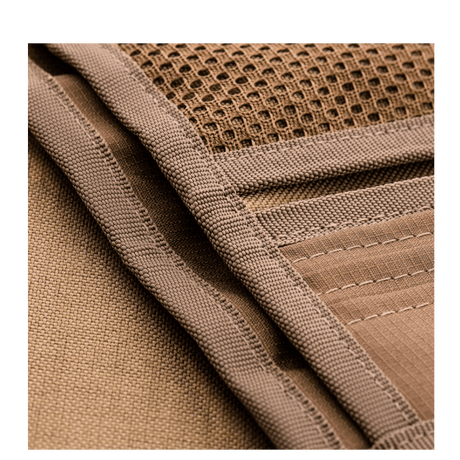 Nærbillede af M-Tac Pung Elite lavet af slidstærkt Cordura nylon i militærstil.