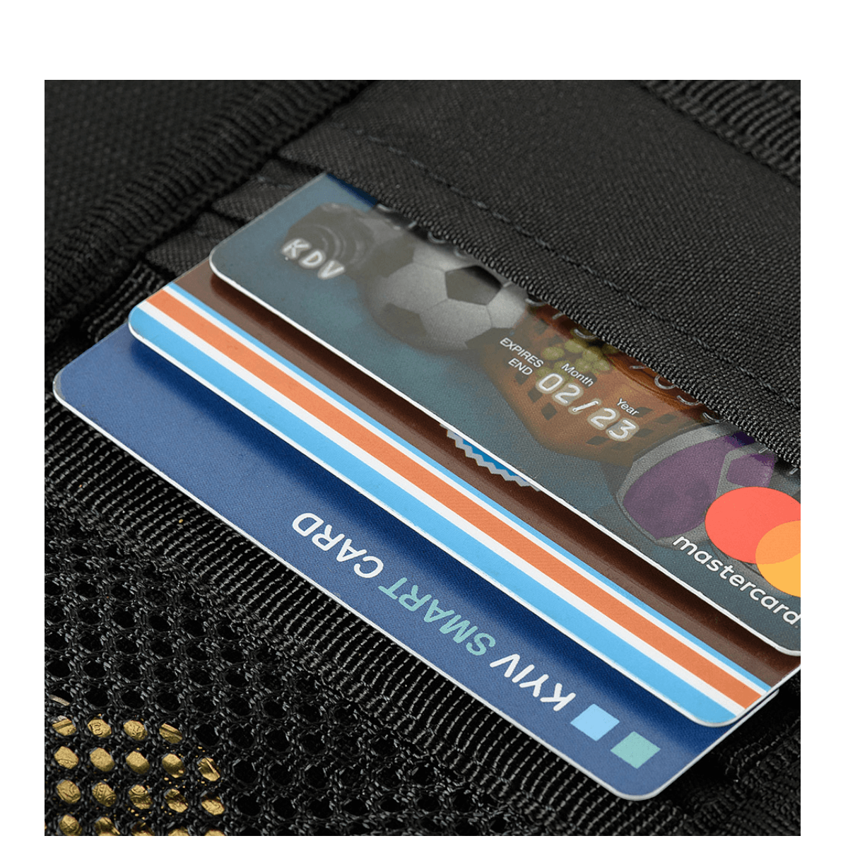 M-Tac Pung med Patch Panel Elite Gen. II med kreditkort opbevaret i lommer