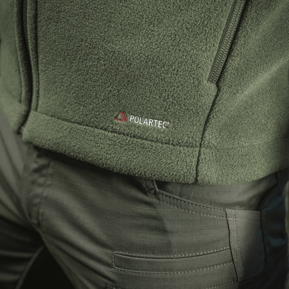 M-Tac Nord Polartec Fleecejakke lavet af premium Polartec 200 Series fleece, som giver fremragende varme og fugtledelse.