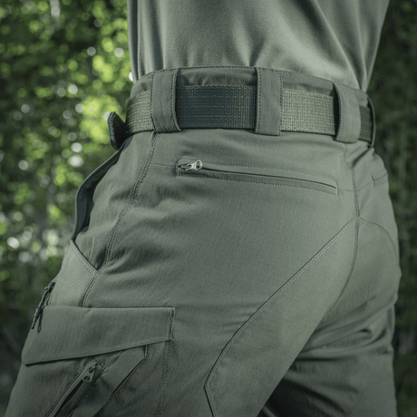 M-Tac Aggressor Summer Flex Shorts i naturen, fremhæver letvægts Rip-Stop stof og 7 funktionelle lommer til alsidig brug