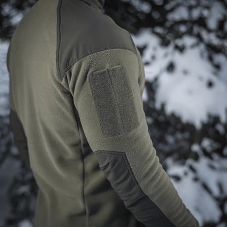M-Tac Combat Fleece Jakke i olivengrøn med Himates fleece, taktiske forstærkninger på ærme og NIJ-certificering, gallery position 1.