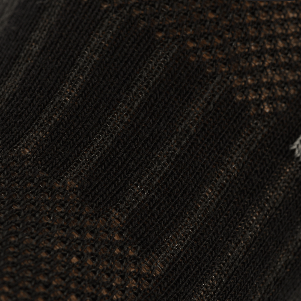 Detalje af M-Tac Letvægtssokker Mk.3, viser tekstur og materiale sammensætning til trekking og sommerbrug.