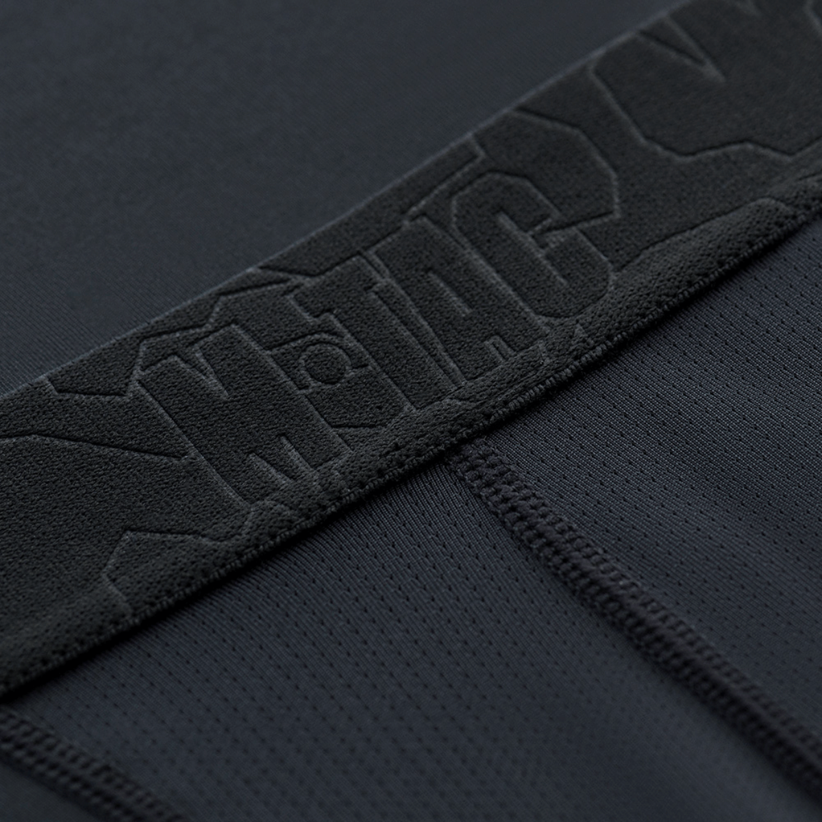 M-Tac Undertøj Active Level I i nærbillede, termoundertøj med høj åndbarhed og fremragende termoregulation, perfekt til sport og hverdag.