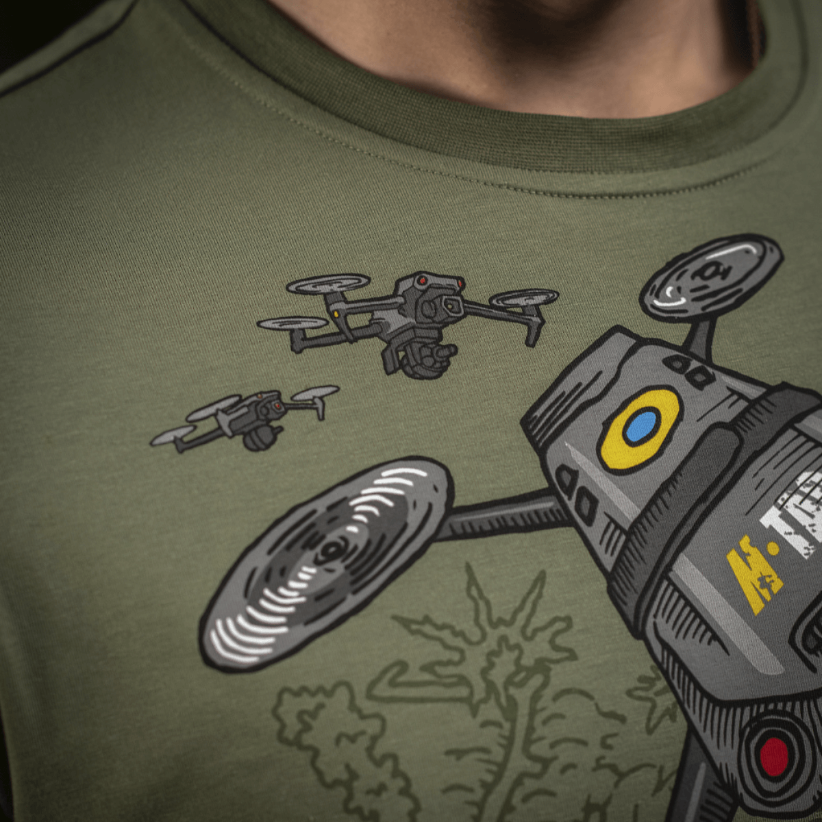 M-Tac T-Shirt Quadcopter med dronemotiv trykt med MagnaColours® blæk, fremstillet af 93% bomuld og 7% elastan