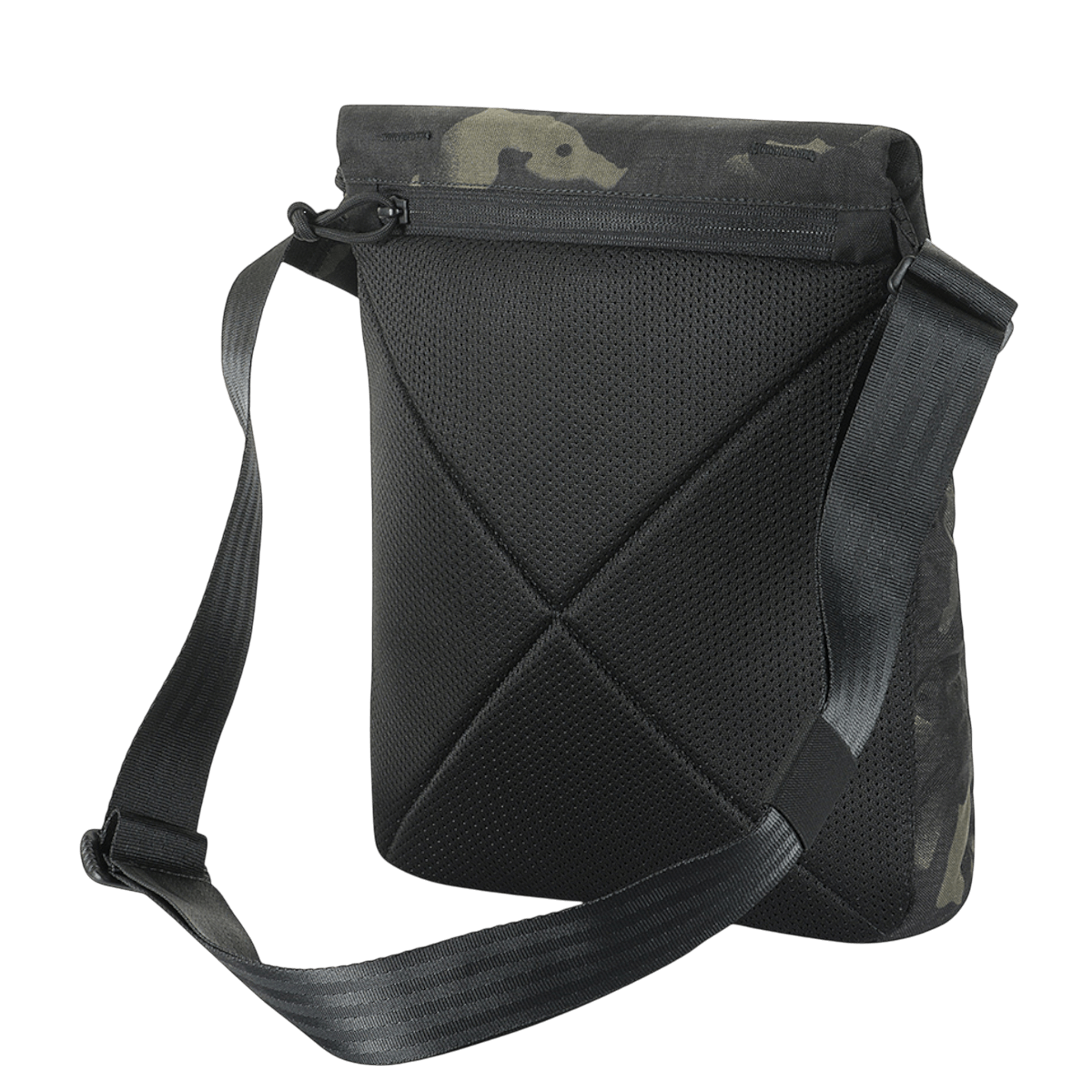 M-Tac Konvert Taske Elite i slidstærkt Cordura materiale, sort design med justerbar skulderrem, ideel til alsidighed og komfort.