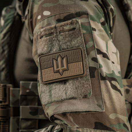M-Tac patch Ukraine Flag med ZSU Trident PVC på camouflageuniform