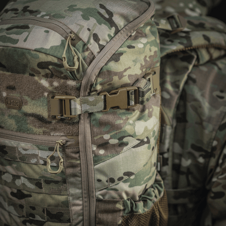M-Tac Rygsæk Gen. II Elite – Small i multicam med NIJ-certificering, kuffertåbning og elastiske sidelommer, galleri position 1.