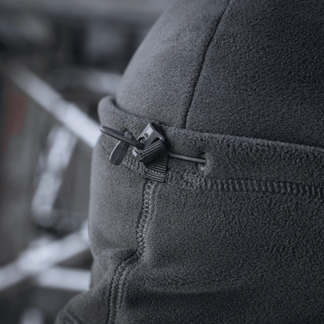 M-Tac Anatomisk Tube Scarf med Snor Polartec i gråt fleece med detalje af snortræk