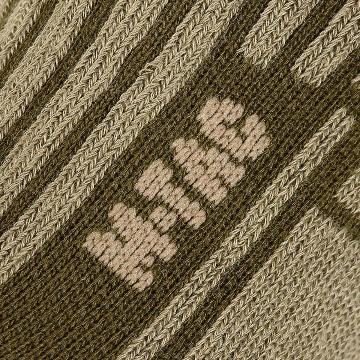 Nærbillede af M-Tac Coolmax XLong Sokker – Komfort og Åndbarhed, der viser det detaljerede design og innovative materiale.