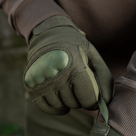 M-Tac Handsker Assault Tactical Mk.3 med forstærket håndflade og velcro, ideelle til våbenbrug med komfortabel pasform.